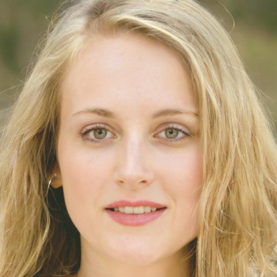 Finanzexpertin Dr. Sarah Weber